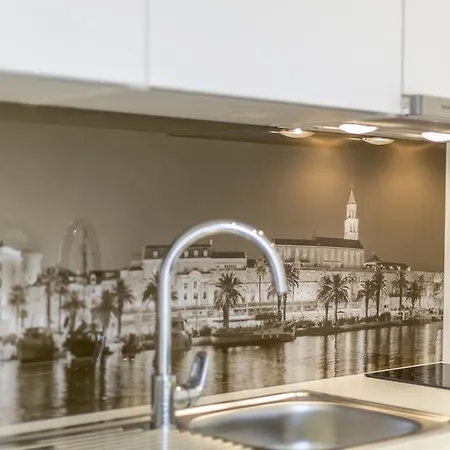 Apartment Holiday &